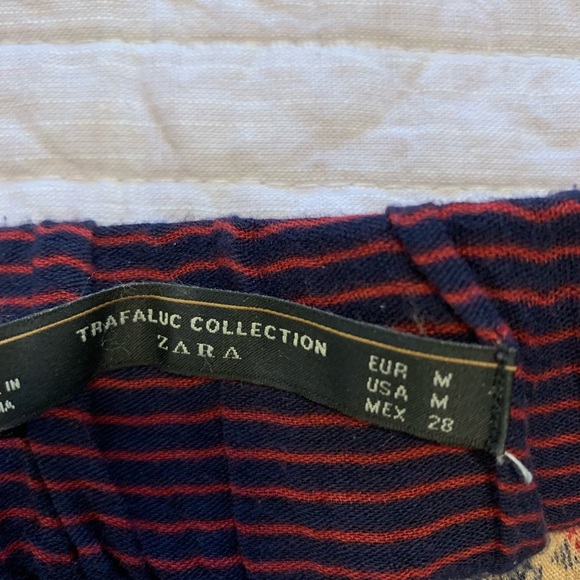 Loose pants - Picture 2 of 2